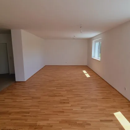 unbefristete 4-Zimmer-Dachgeschosswohnung - Bild 2
