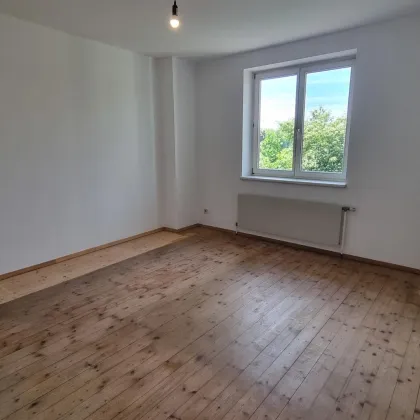 Raum für die ganze Familie: 205 m² Wohnkomfort am grünen Kupferbrunnberg - Bild 3