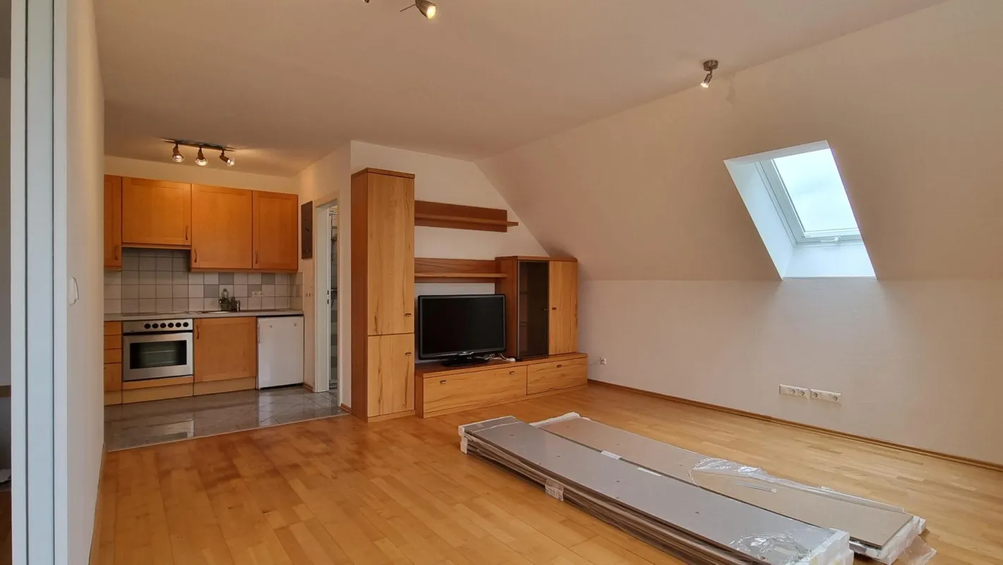 2-Zimmer-Wohnung im 1. OG - Bild 1