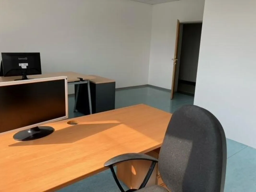 Büros ab ca. 30 m² bis ca. 130 m² - Bild 1