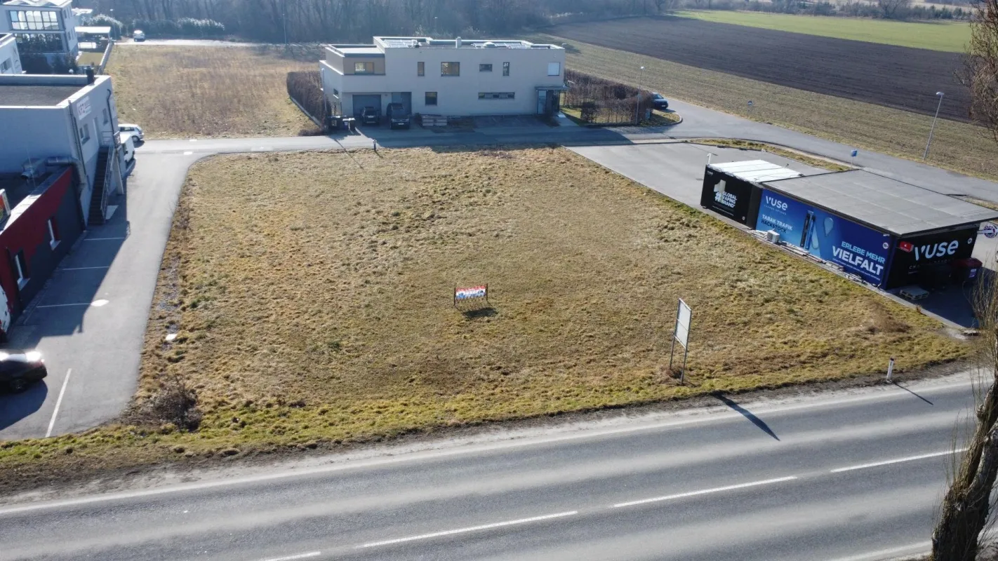 Attraktives Pachtgrundstück in Pottenbrunn – ideal für Gewerbe oder Lager - Bild 1