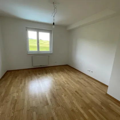 Kirnberg - herrliche 3 Zimmerwohnung mit Blick ins Grüne - Bild 3