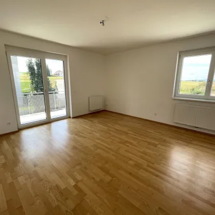 Kirnberg - herrliche 3 Zimmerwohnung mit Blick ins Grüne - Bild 2