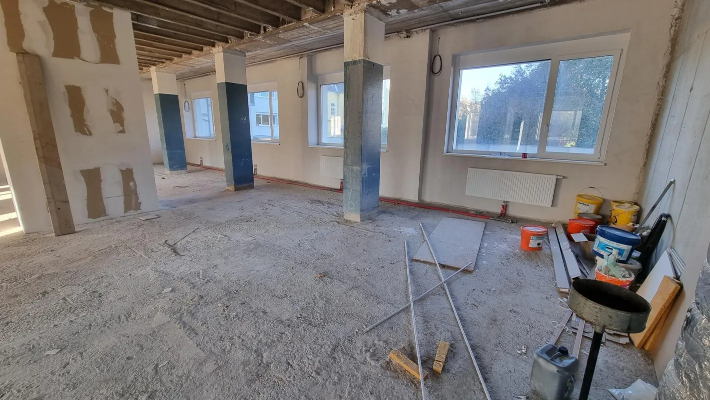 Geschäftslokal mit Gestaltungspotenzial in zentraler Lage - Bild 1