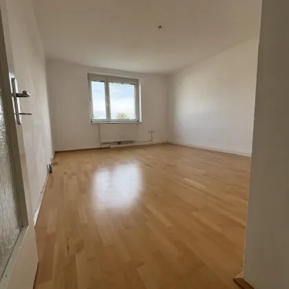 Wohlfühlen leicht gemacht - Gepflegte 2-Zimmer-Wohnung mit durchdachtem Grundriss & eigenem Parkplatz - Bild 2