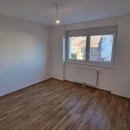 Schöne 2-Zimmer-Mietwohnung in zentraler Lage - Bild 2