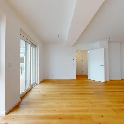Am Kutschkermarkt | Wunderschöne 4-Zimmer-Altbauwohnung mit 17m² Terrasse - Bild 2