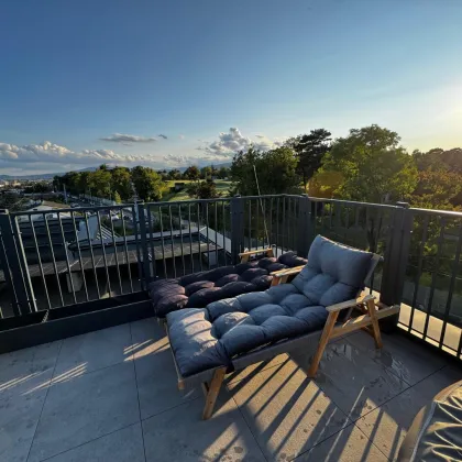 "Provisionsfrei" Traumhafte Dachterrassenwohnung mit Fernsicht in Top-Lage - Erstbezug mit Tiefgarage - Bild 2