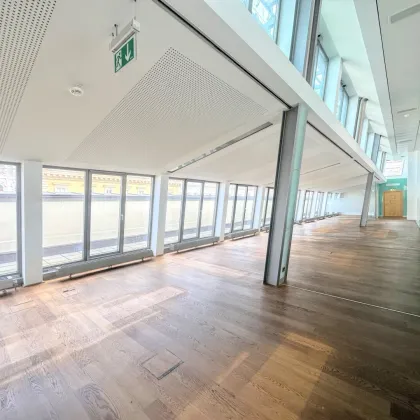 Repräsentatives DG-Maisonette-Büro samt Freifläche in der historischen alten Börse - Bild 3