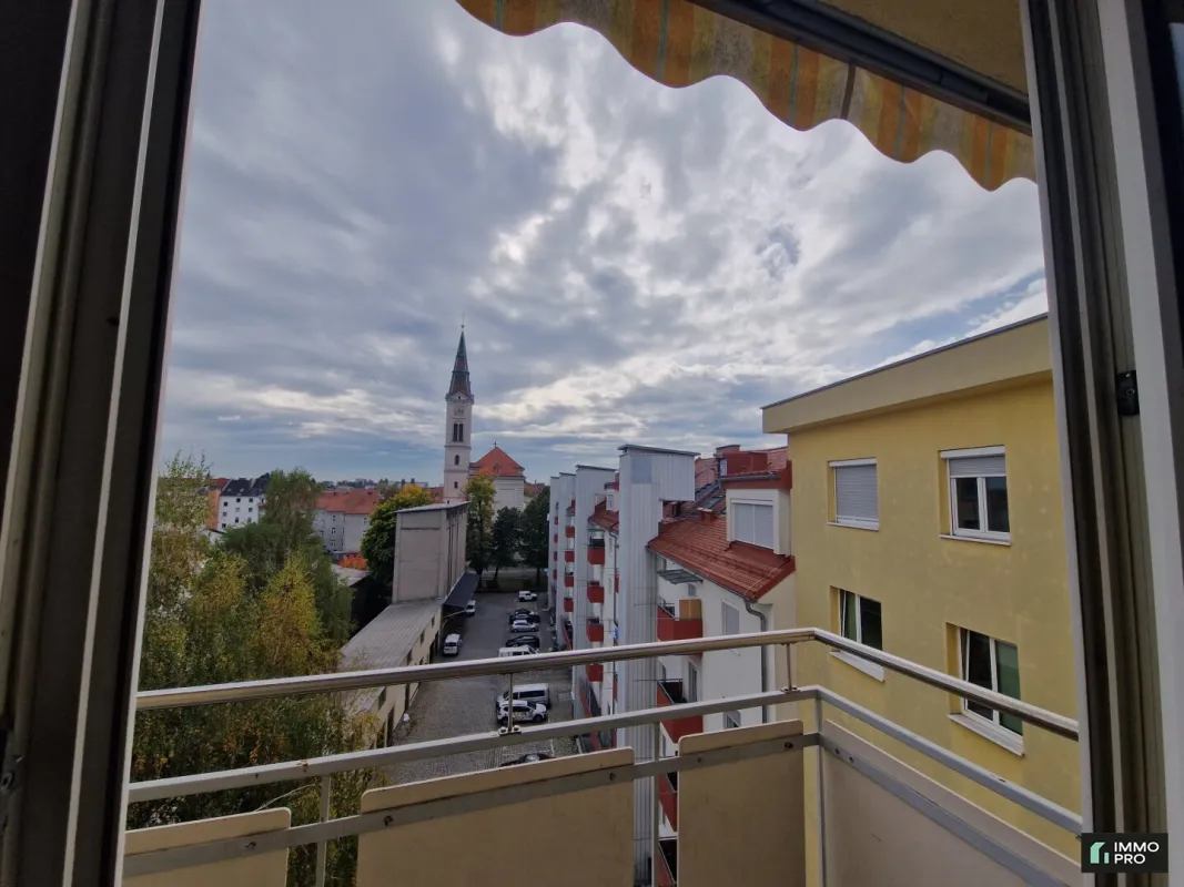 Tolle 2-Zimmer-Wohnung mit Stadtblick in Jakomini! - Bild 1