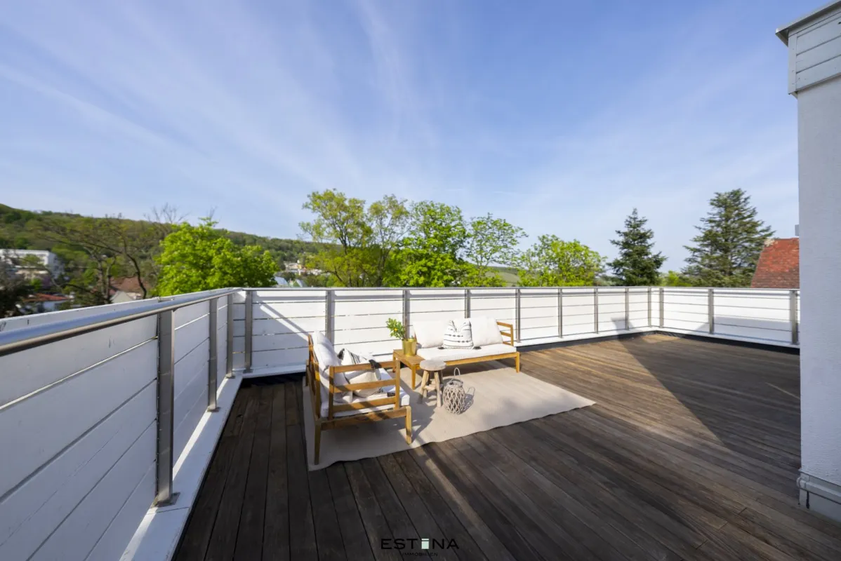 Traumhaus mit sonniger Terrasse in ruhiger Lage nahe der American International School - Bild 1