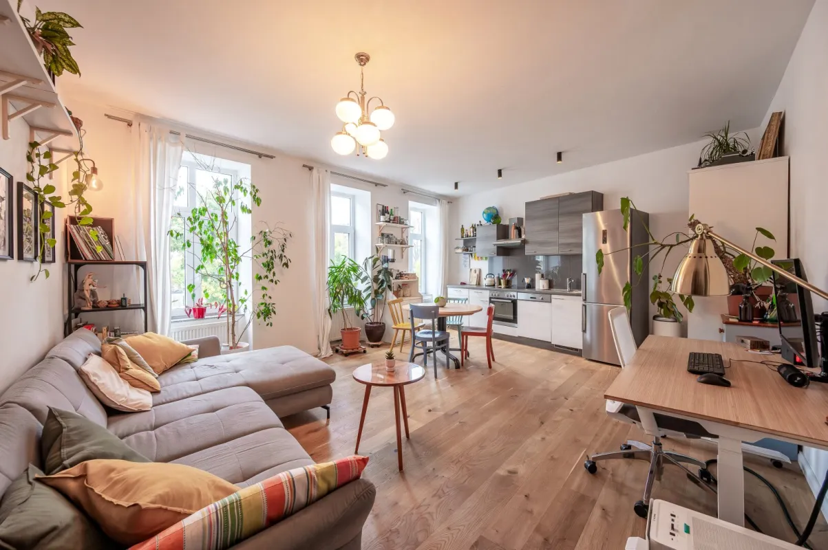 ++NEU++ Premium 2-Zimmer ALTBAUWohnung in fantastischer Lage mit Balkon! - Bild 1
