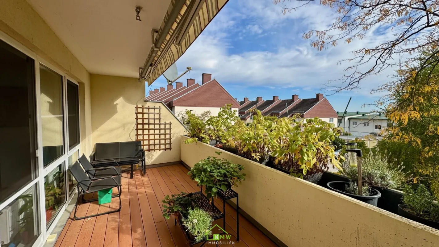 Top Lage - sehr helle und gepflegte 3 Zi. Wohnung mit Balkon in Ruhelage - Bild 1
