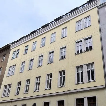 TERRASSENHIT, DACHGESCHOSS, 138 m2 Maisonette mit 45 m2 Terrasse, 3 Zimmer, Wohnküche, Wannenbad, Rembrandtstraße - Bild 2