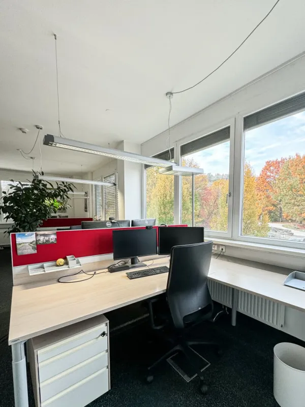 Bürofläche in modernem Bürogebäude zu vermieten - Bild 1