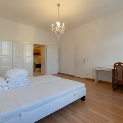 Charmante 2 Zimmer Altbauwohnung mit Potenzial – Ruhelage im Herzen Wiens - Bild 3