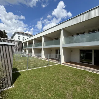 REIHENHAUS-CHARAKTER - TOP18 - exklusiv, provisionsfrei, 4-Zimmer Neubau in Bestlage inkl. Eigengarten - Bild 3