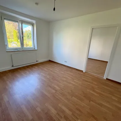 Erstbezug nach Teilsanierung -  2 Zimmer - Bild 2