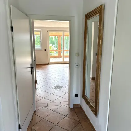 5751 Maishofen/Mitterhofen ; attrakive, gepflegte Haushälfte mit Eigengarten, 4 Schlafzimmer,Carport, Wintergarten! - Bild 2