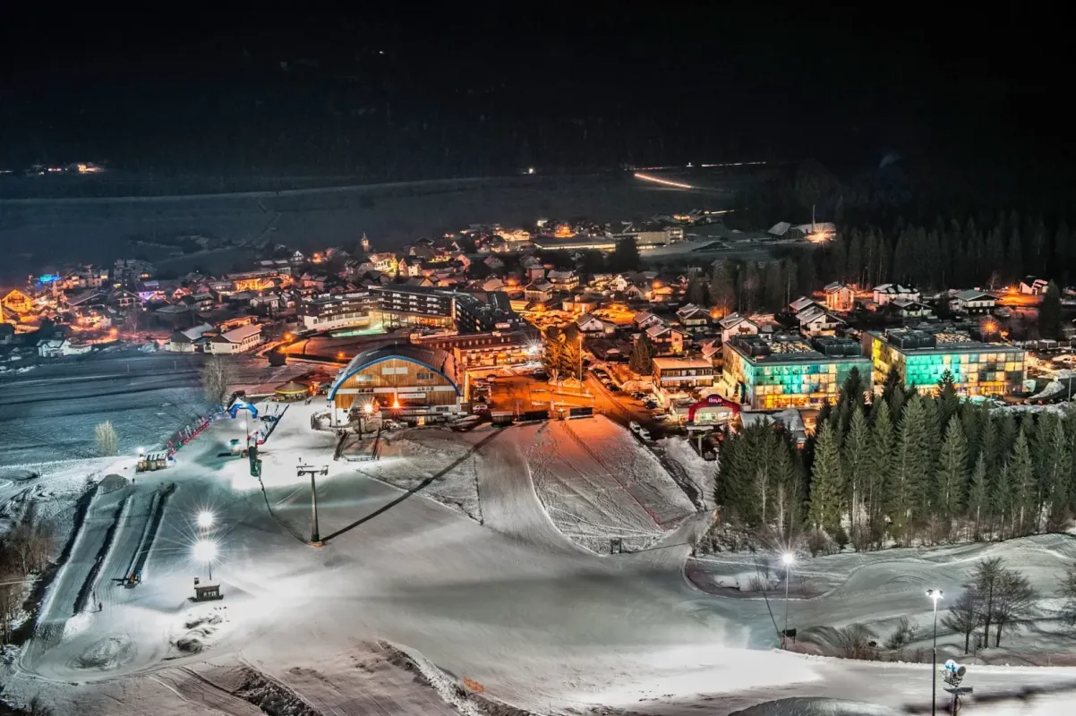 10 Neuwertige Wohnungen im Schigebiet Nassfeld - Bild 1