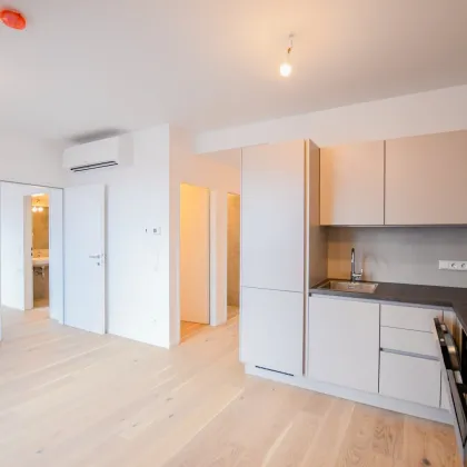 Erstbezug nach Sanierung: Schöne 2-Zimmer-Wohnung mit Top-Anbindung - Bild 3