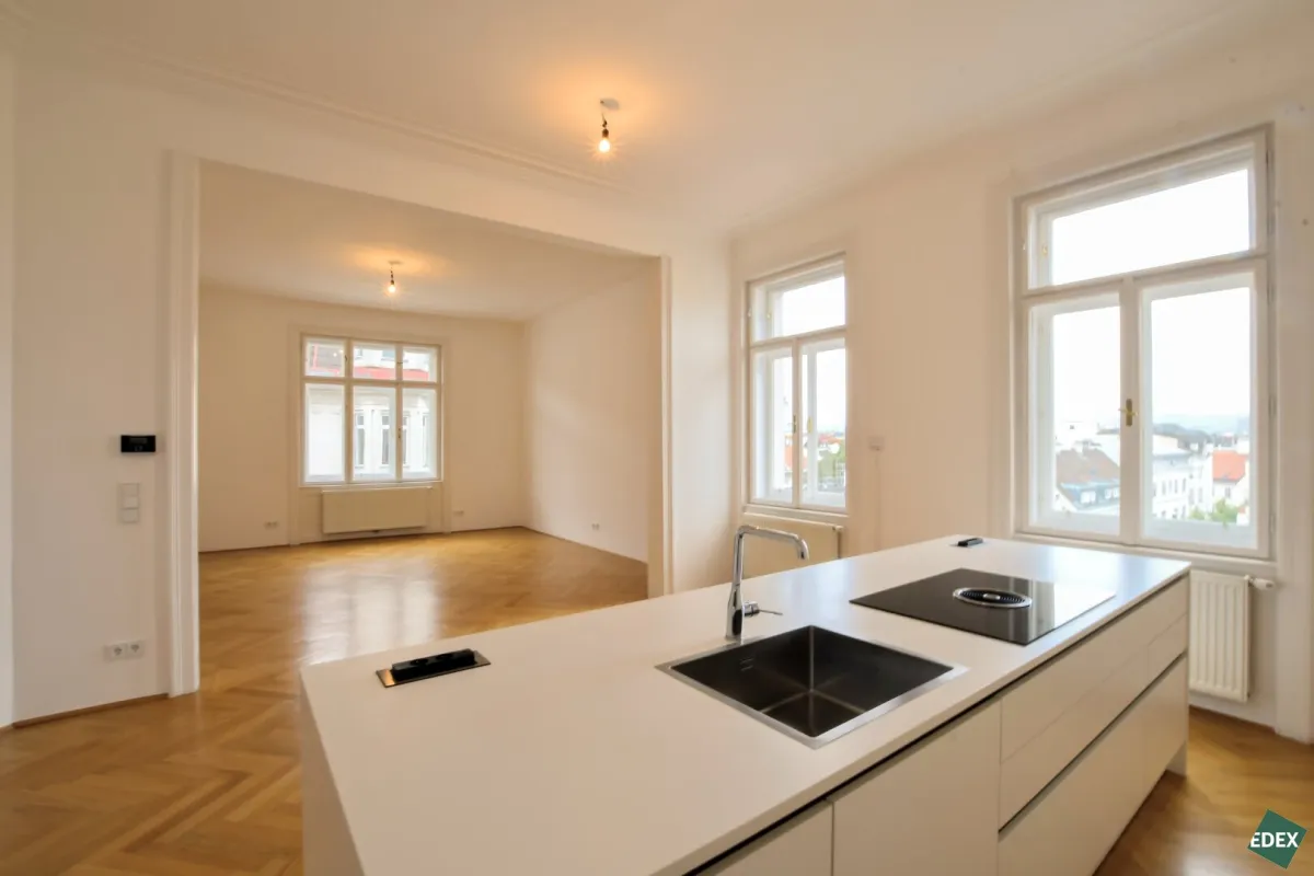 6-Zimmer Altbauwohnung mit Balkon und Klimaanlage in attraktiver Lage des 7. Bezirks - Bild 1
