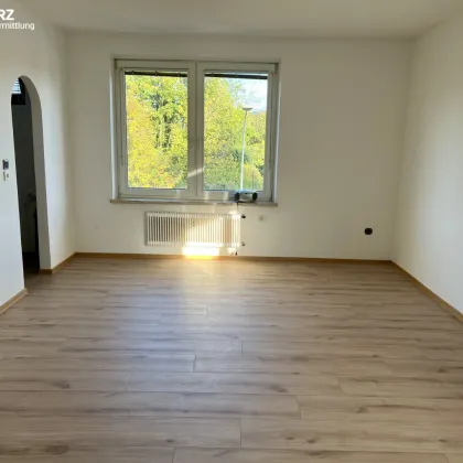 Sonniges Eigentum mit Garage - Bild 2