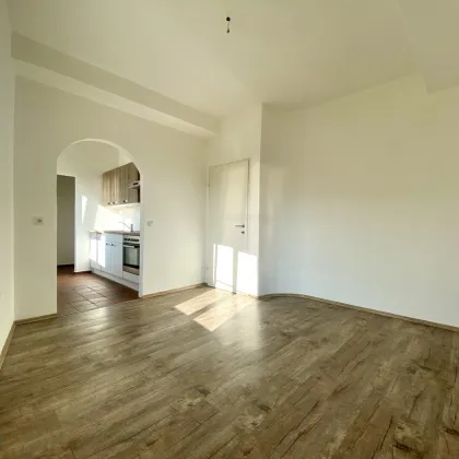 Sonnige 2-Zimmer-Wohnung im Herzen der Halleiner Altstadt! - Bild 2
