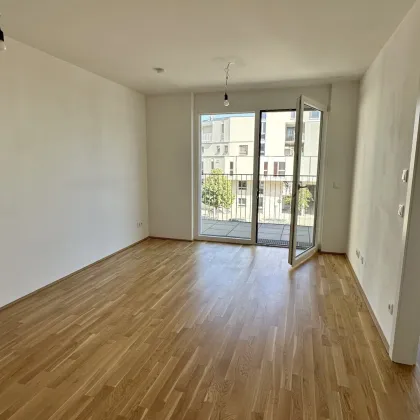 Moderne 2 Zi Wohnung mit Balkon provisionsfrei - nahe U2 - Bild 2
