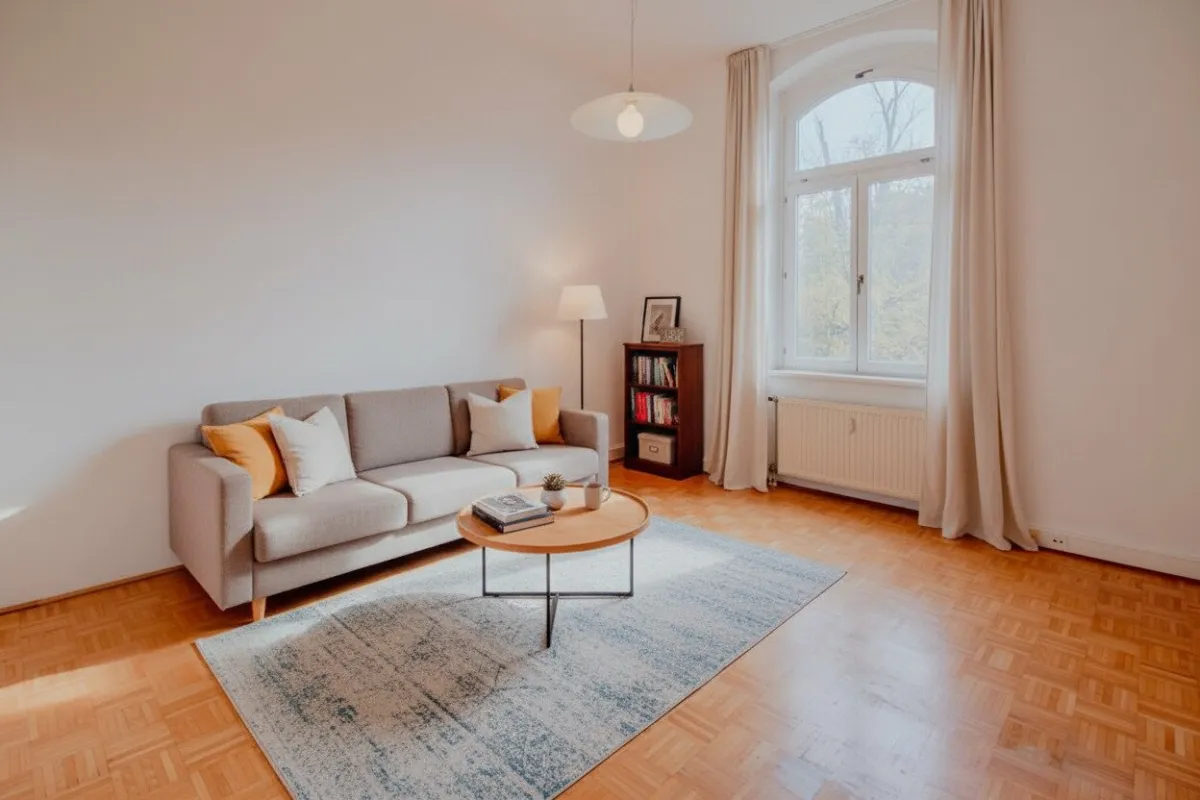 Helle 2-Zimmer-Altbauwohnung im 19. Bezirk – Nähe Hohe Warte / Silbergasse - Bild 1
