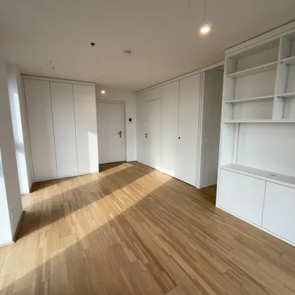 CITY-APARTMENT mit Balkon und SKYLINE-Blick - Neubau - ca.35 m² gew. NFL - U-Bahn Nähe - Bild 3