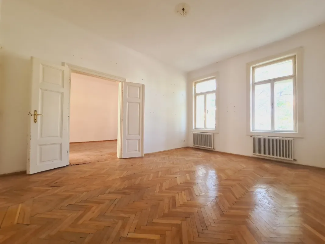 Balkon | 3-4 Zimmer Altbau | U-Bahn - Bild 1