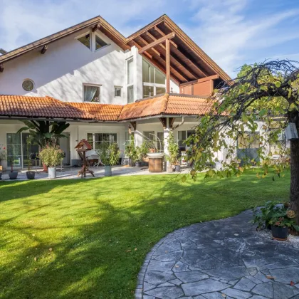 TOP Reiheneckhaus mit Blick über die Stadt - Bild 2