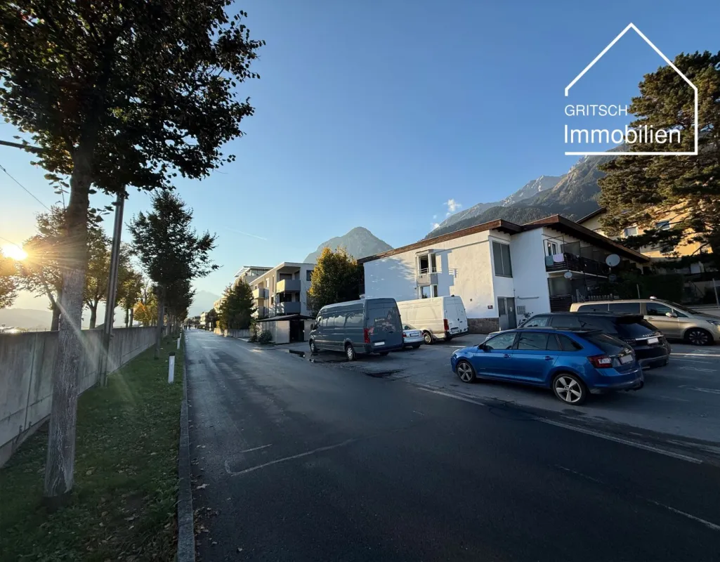 Kompakte und sanierte Garconnière mit Loggia und Garten in Innsbruck-Kranebitten - Bild 1