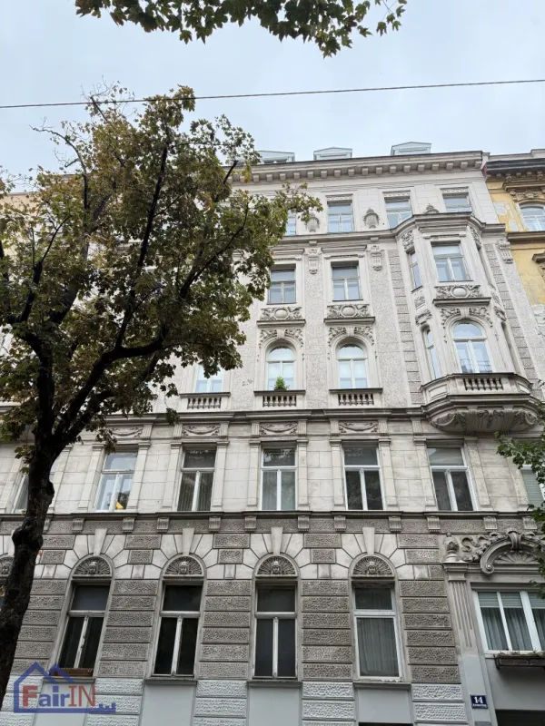 AB SOFORT***Altbaucharme trifft Stadtleben – großzügige 4-Zimmer-Wohnung  nahe Rochusmarkt*** - Bild 1