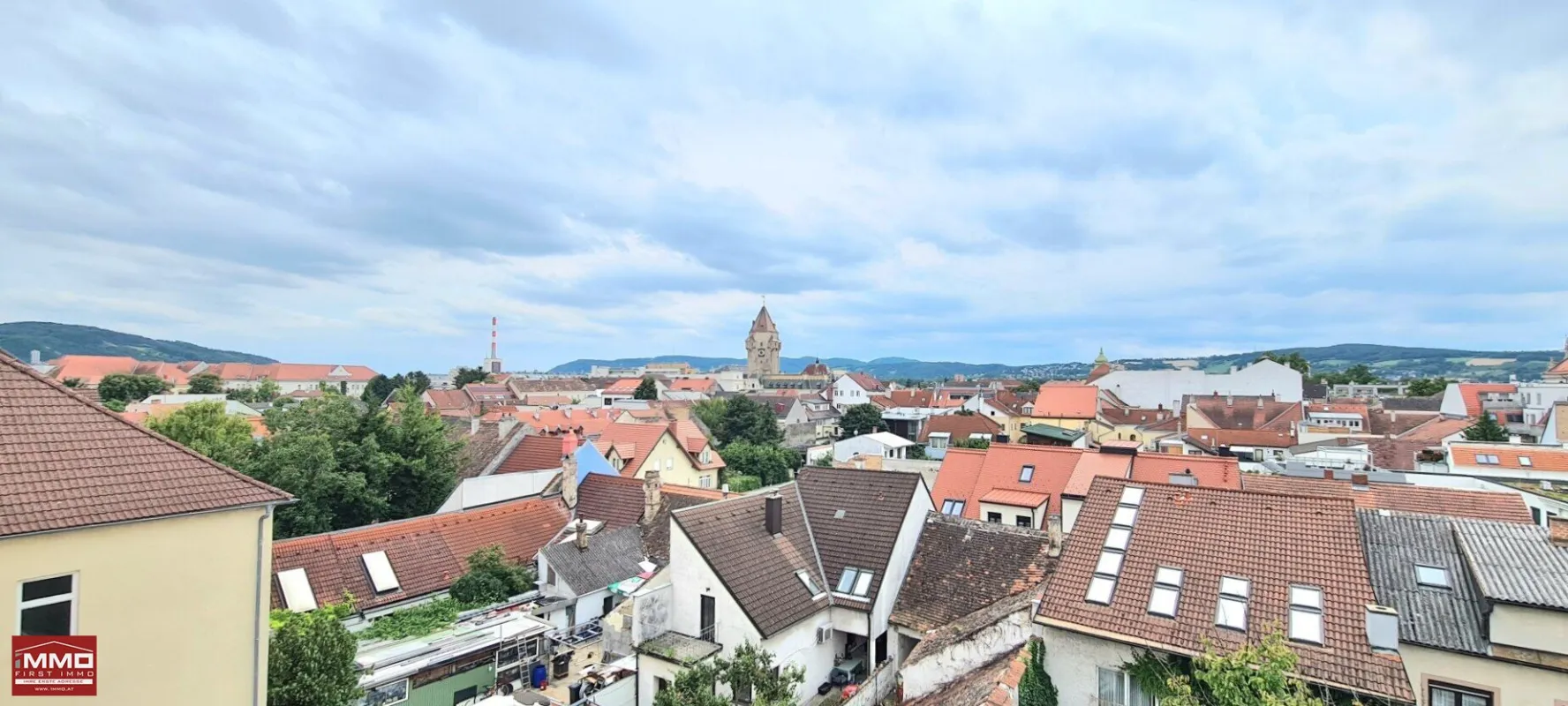 ***PENTHOUSE IM ZENTRUM VON KORNEUBURG MIT EINZIGARTIGER DACHTERRASSE UND 2 KFZ-STELLPLÄTZEN*** - Bild 1