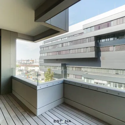 Nähe Innenstadt - Familienwohnung mit viel Stauraum und Freifläche - Bild 2