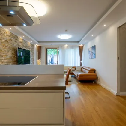 NEUER PREIS 497.000,-- € / Optimal aufgeteilte 3 Zimmer Garten Wohnung in ausgezeichneter Lage / Ruhelage - Bild 2
