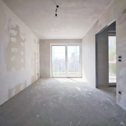 Erstbezug | helle 2-Zimmerwohnung mit südseitigem Balkon | Luftwärmepumpe | optionaler Tiefgaragenplatz | Fertigstellung 1Q26 - Bild 2