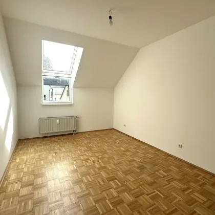 Helle 2-Zimmer Wohnung mit Küche in Toplage! - Bild 3