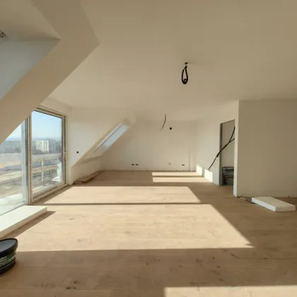 ++ LUXURY LIVING ++ Exklusive Dachgeschosswohnung + ERSTBEZUG - Bild 2
