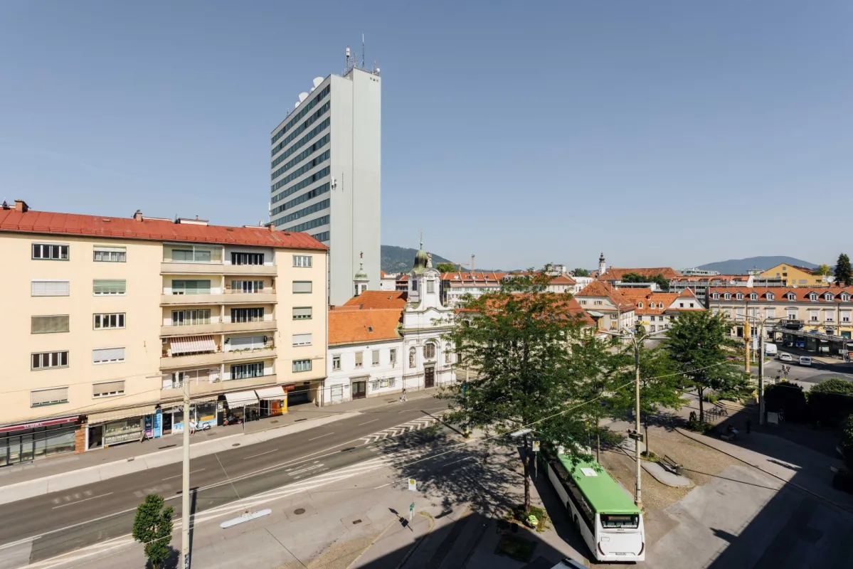 2 Zimmer- Wohnung in zentraler Innenhoflage! Top 416 - Bild 1