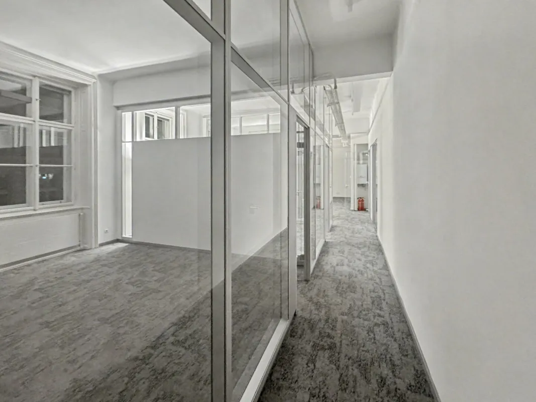 Großzügiges Büro im Gustav-Mahler-Hof | Nähe Oper/Kärtnerstrasse/Ringstrasse - Bild 1