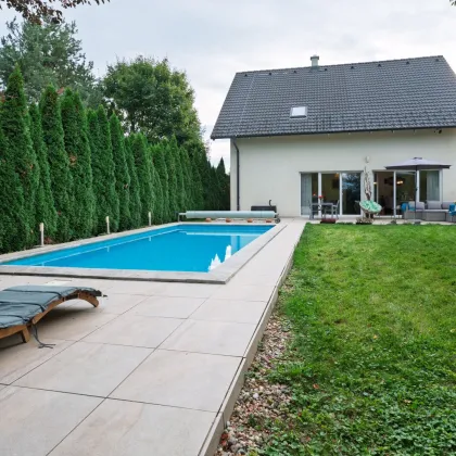 Traumhaus in absoluter Ruhelage! Lassen Sie sich von diesem Angebot überzeugen! - Bild 3