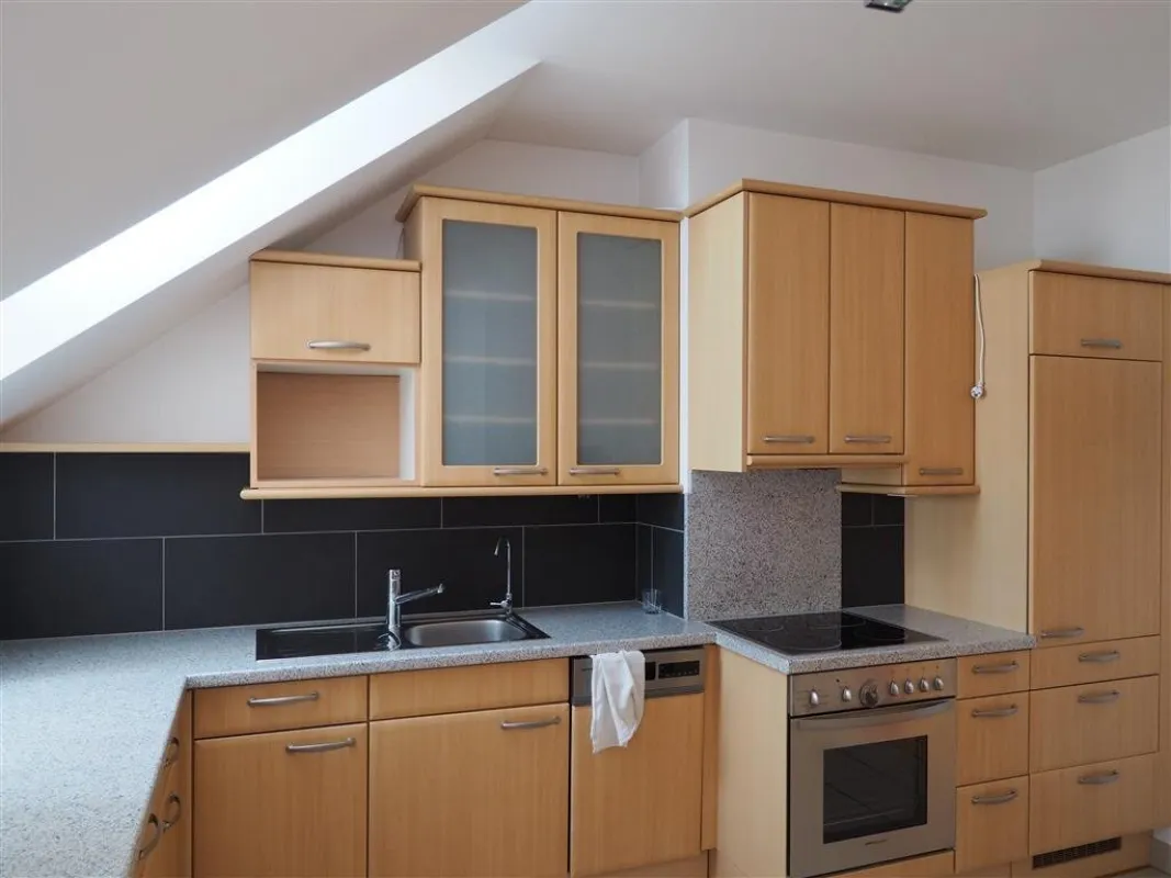 Gemütliche helle Wohnung mit Balkon und Stellplatz in Katzelsdorf - Bild 1