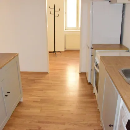 1190 Heiligenstädter Straße, Top 12, zwei Zimmer, 1 Kabinett, Duschbad, 1. Liftstock, Küche Miete € 1.050,-- - Bild 3