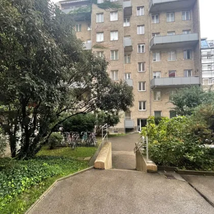Achtung Bastler ! Hofseitige, renovierungsbedürftige Garconniere Nähe Millenium City - Bild 3