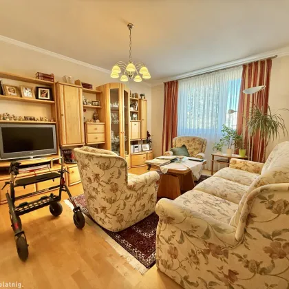 TRAUMHAFTE 2-ZIMMER-WOHNUNG in Ebenfurth mit Loggia und Garage! - Bild 3