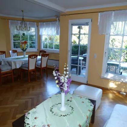 BUNGALOW INMITTEN DER VEGETATION IN RUHELAGE - Bild 3