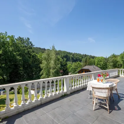 Wienerwald-Idylle für Anspruchsvolle: 6 Zimmer & Wintergarten | Westterrasse, Erdwärme & Doppelgarage - Bild 3